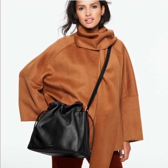 Rare!! Henri Bendel Cinched Bucket Bag Sold Out - Picture 4 of 8